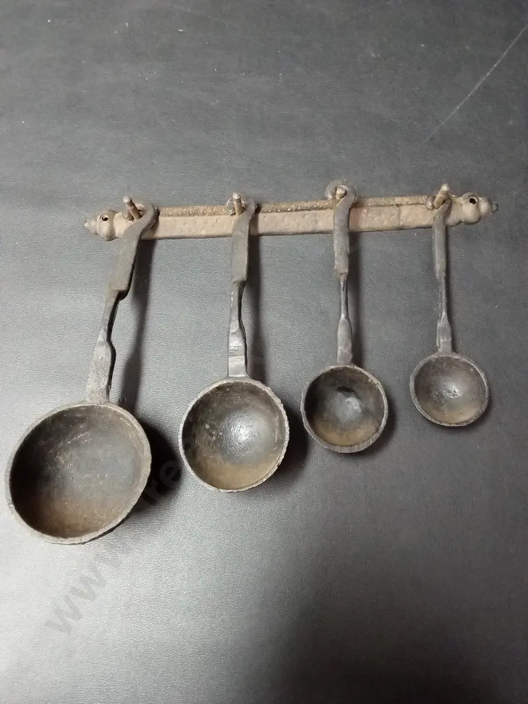 CAST IRON LADELS Image 1++
