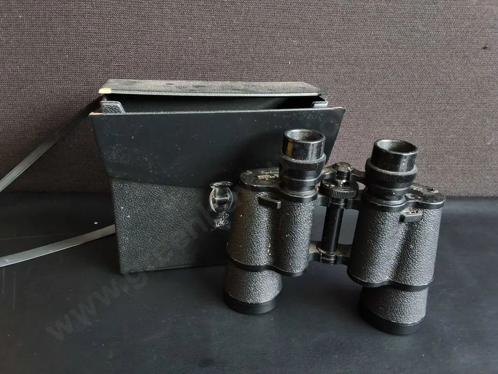 VINTAGE CARDINAL BINOCULARS WITH CASE, MADE IN JAPAN Image 1++