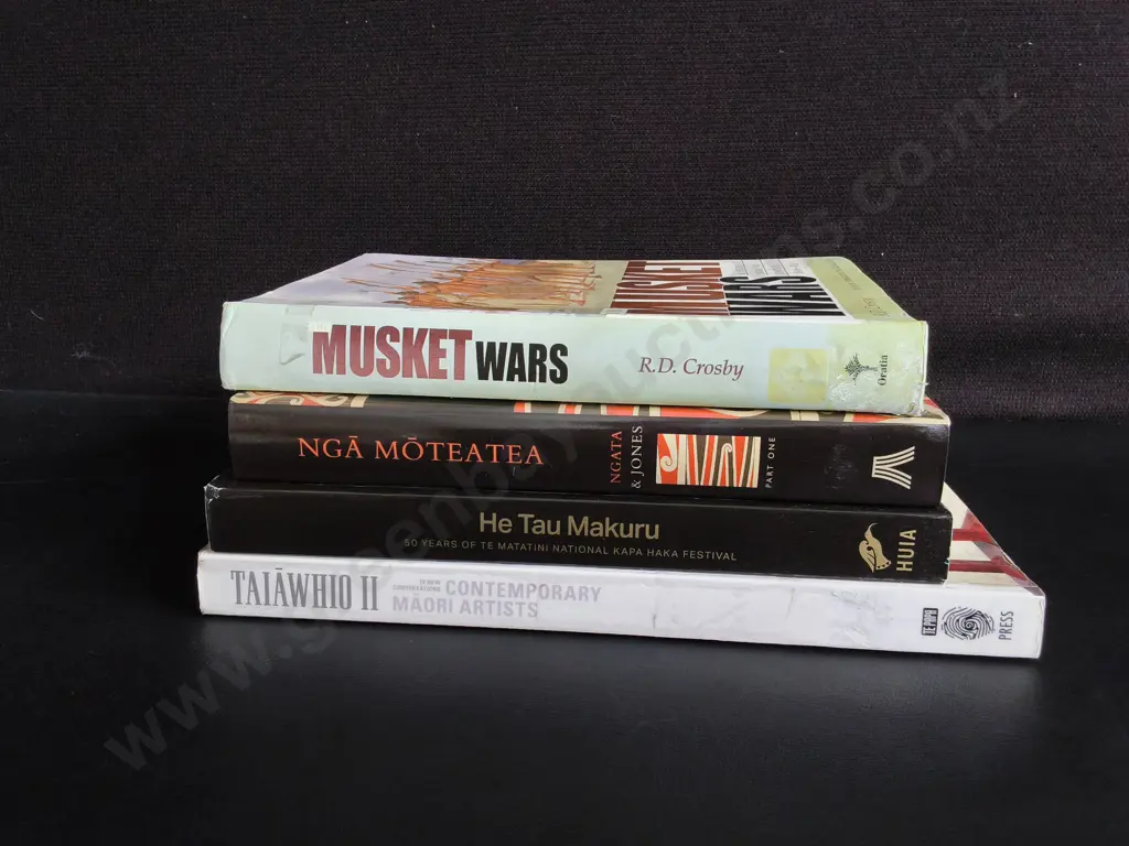 4 BOOKS ON NEW ZEALAND HISTORY AND MĀORI CULTURE Image 1++