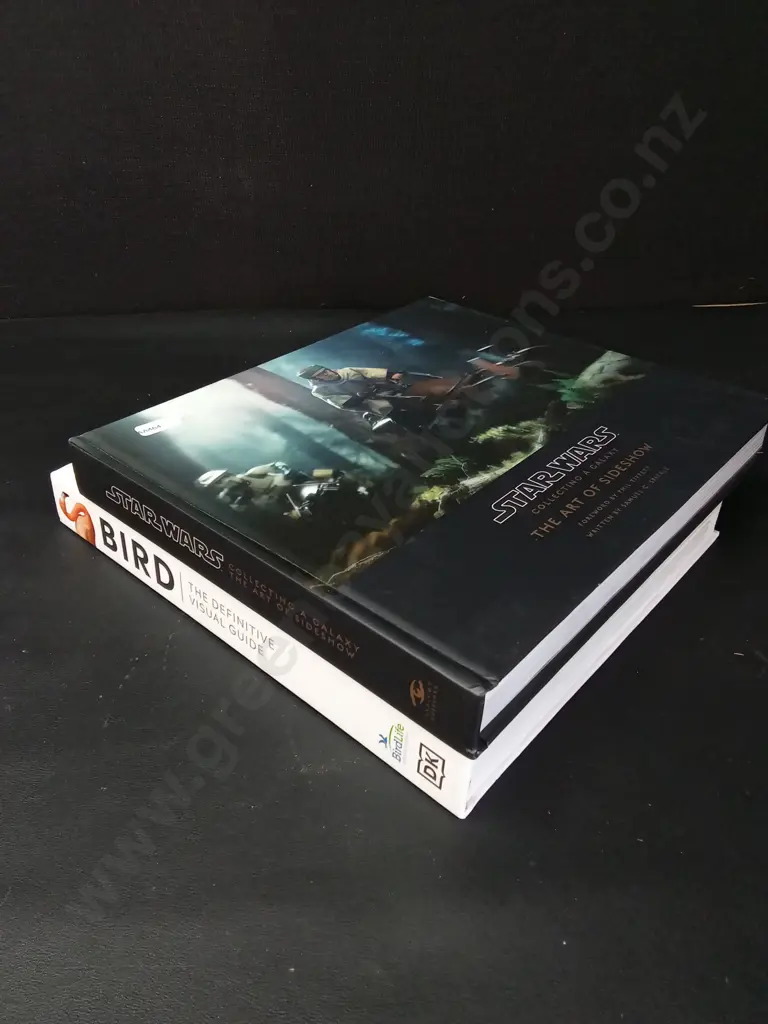 2 COFFEE TABLE BOOKS, STAR WARS AND BIRD Image 1++