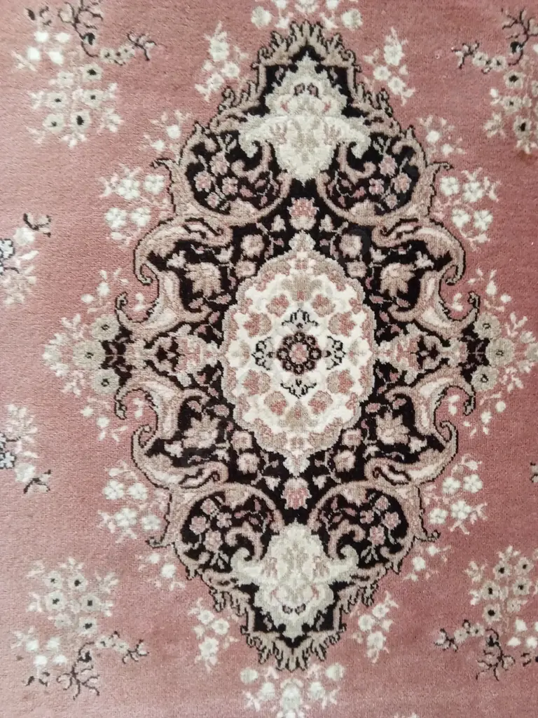 MAHI-STYLE CARPET RUG, 238CM X 173CM Image 1++