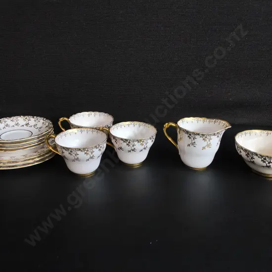 VINTAGE 1940S PARAGON DOUBLE WARRANT FINE BONE CHINA TEA SET, 13 PIECES