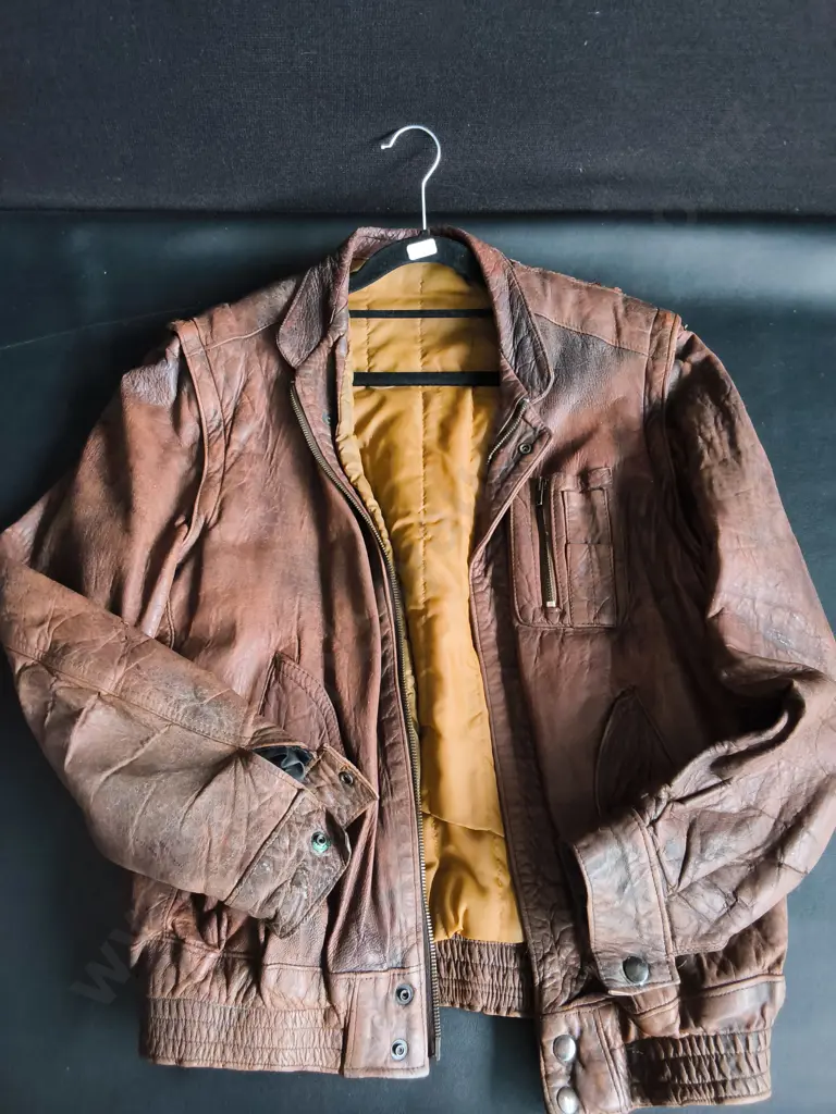 VINTAGE GENUINE LEATHER JACKET, SIZE UNKNOWN, DAMAGE PICTURED Image 1++
