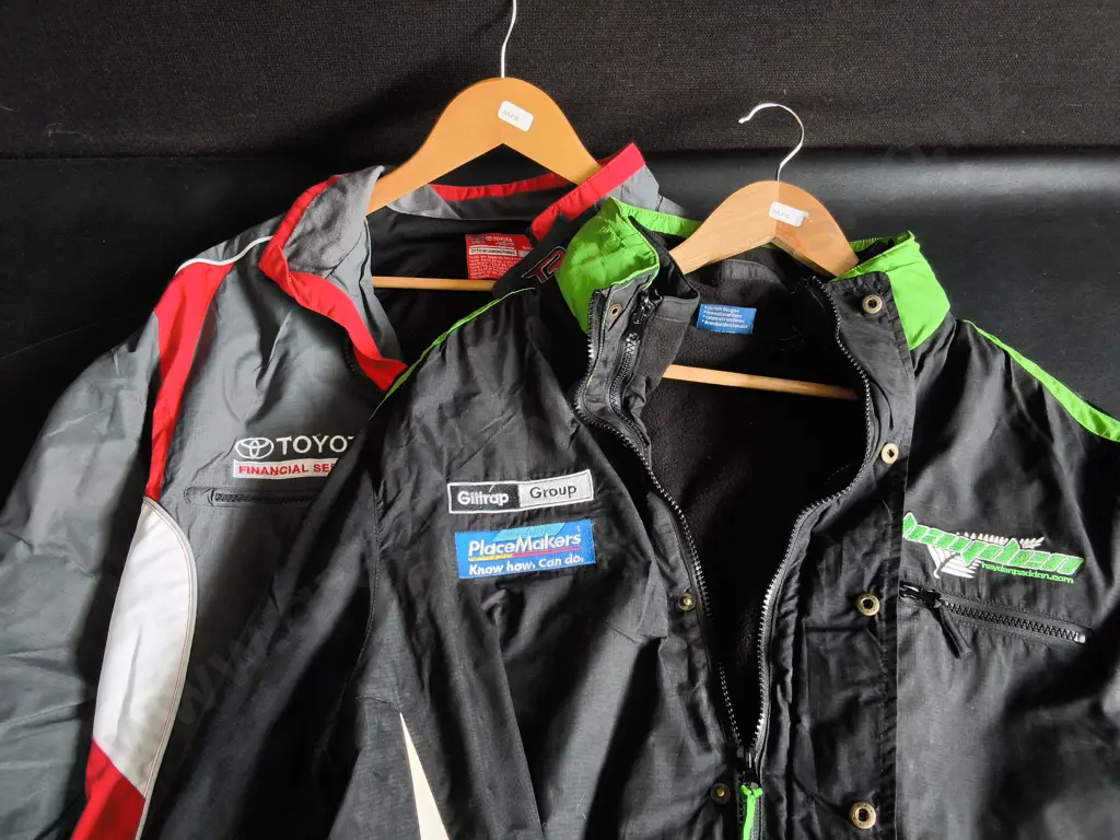 PAIR OF RACING JACKETS, SIZE L AND 2XL Image 1++