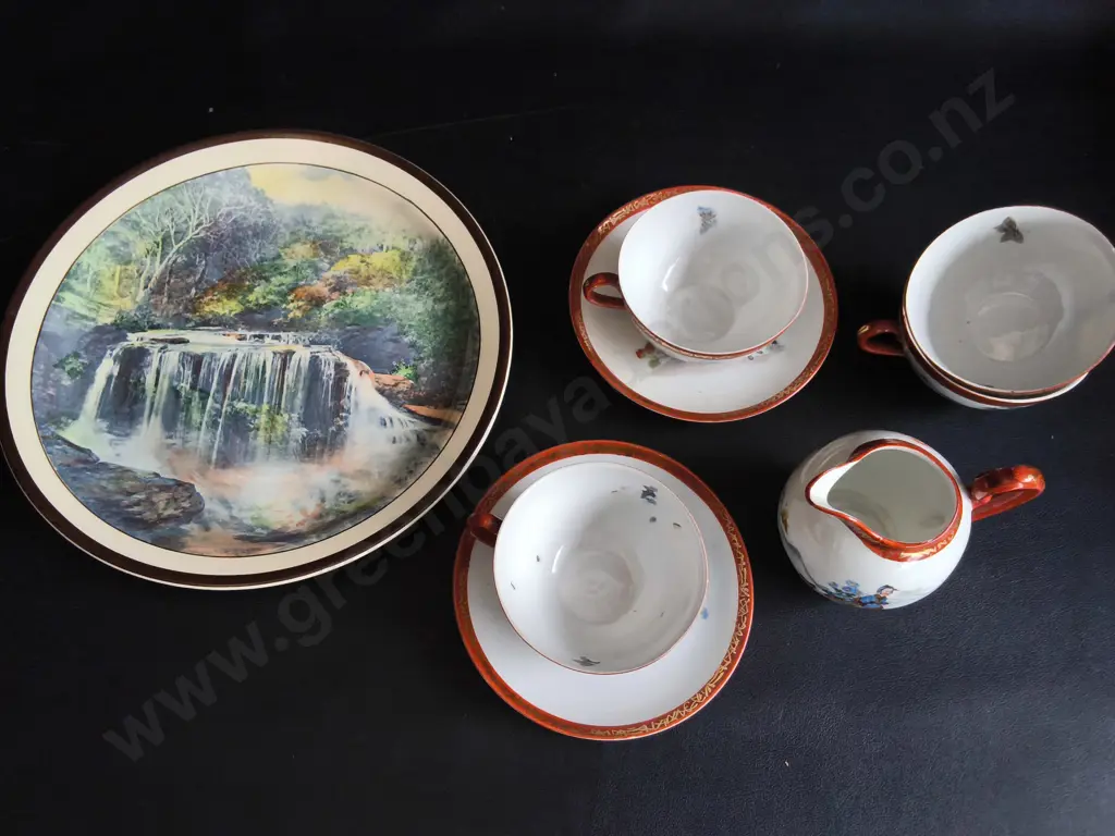 DECORATIVE PLATE AND 7 PIECE CHINESE TEA SET Image 1++