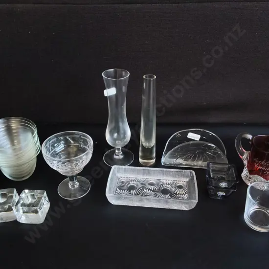MIX OF GLASSWARE, TALLEST H 20 CM