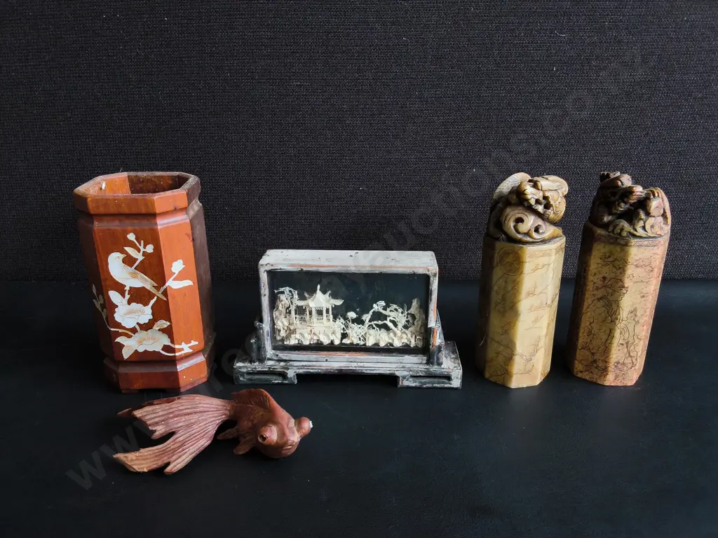 VINTAGE CHINESE DECORATIVE ITEMS, 5 PIECES, TALLEST H 14 CM Image 1++