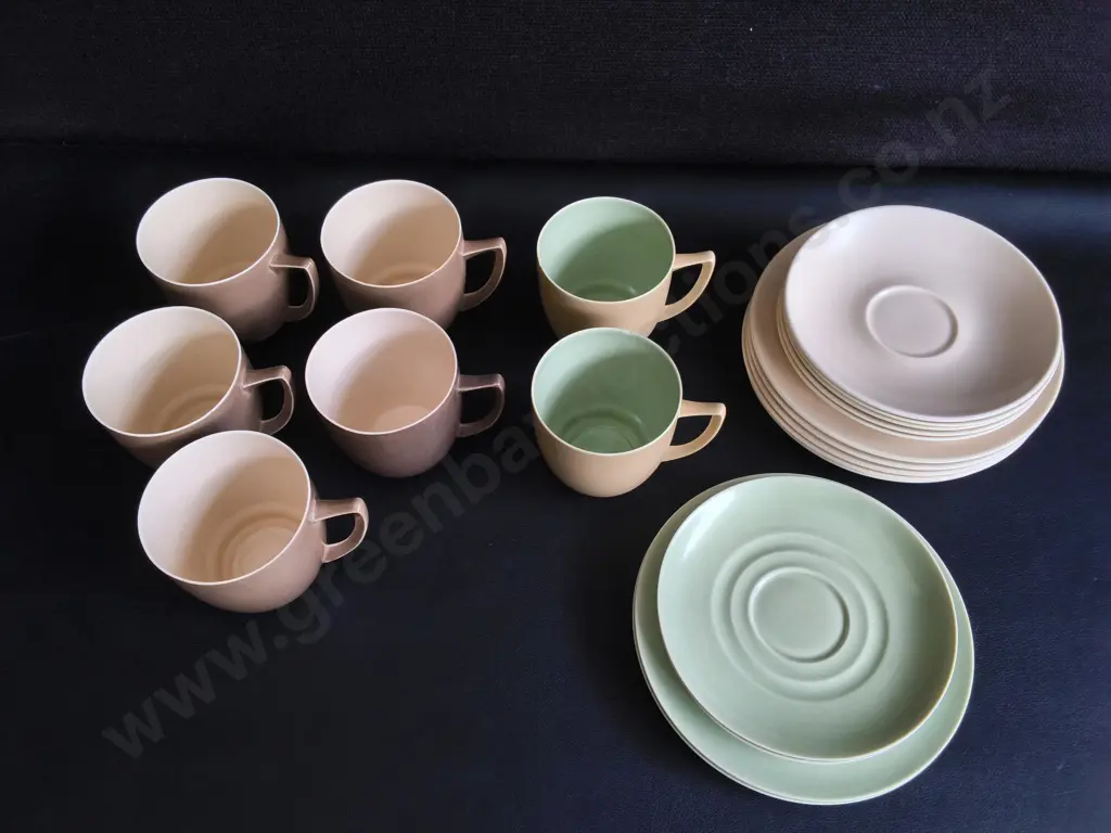 VINTAGE 1950S BRANKSOME CHINA TWO TONE COFFEE AND TEA SET, 21 PIECES Image 1++