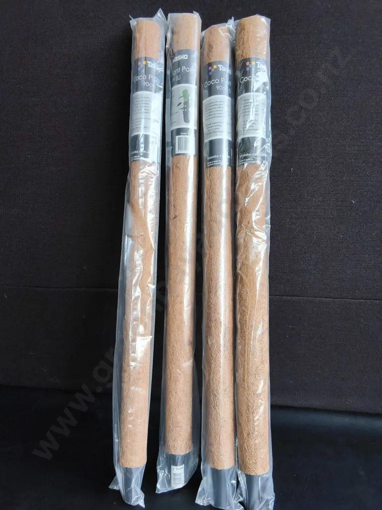 4 BRAND NEW TAKASHO PLANT POLES, 90 CM Image 1++