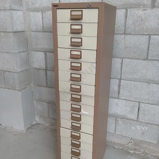 VINTAGE FILING CABINET, H 1.31 M X W 33 CM X D 38 CM