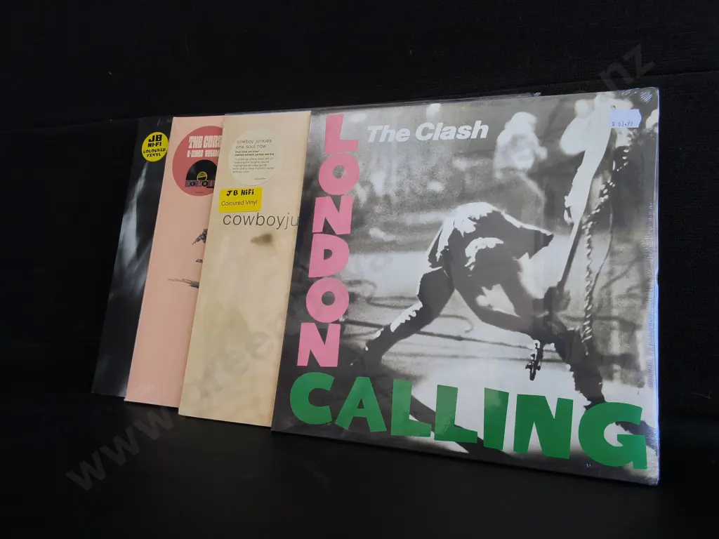 5 BRAND NEW RECORDS, PACKAGED Image 1++