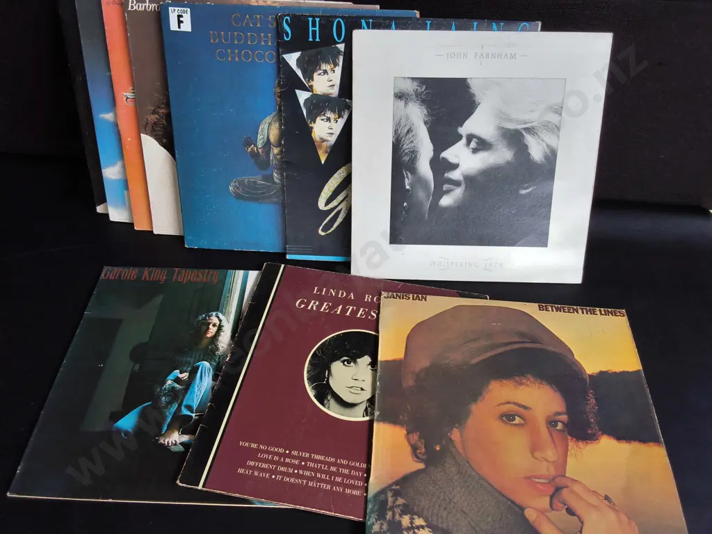 10 VINTAGE RECORDS Image 1++
