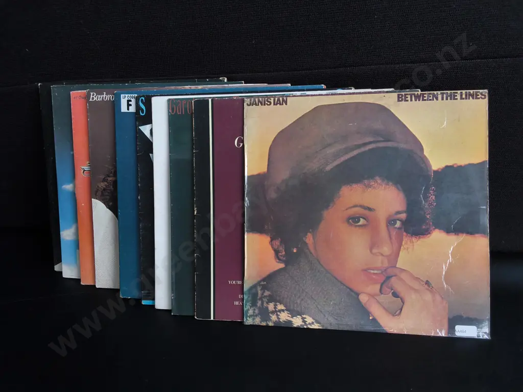 10 VINTAGE RECORDS Image 1++