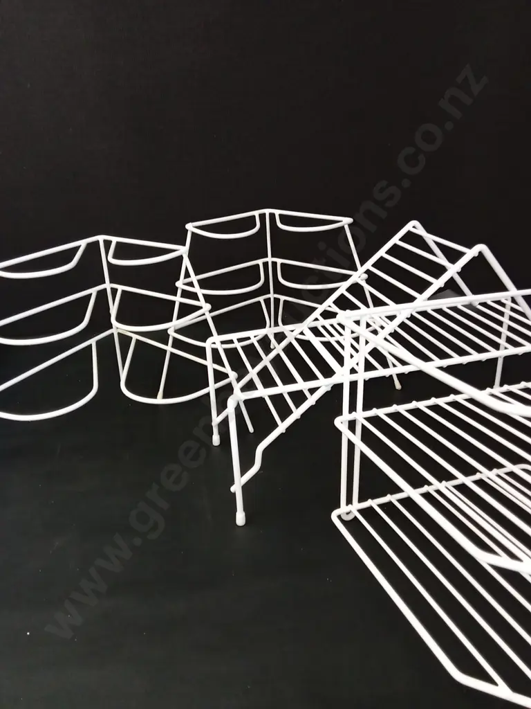 3 BOXES AND 4 ORGANISERS Image 1++