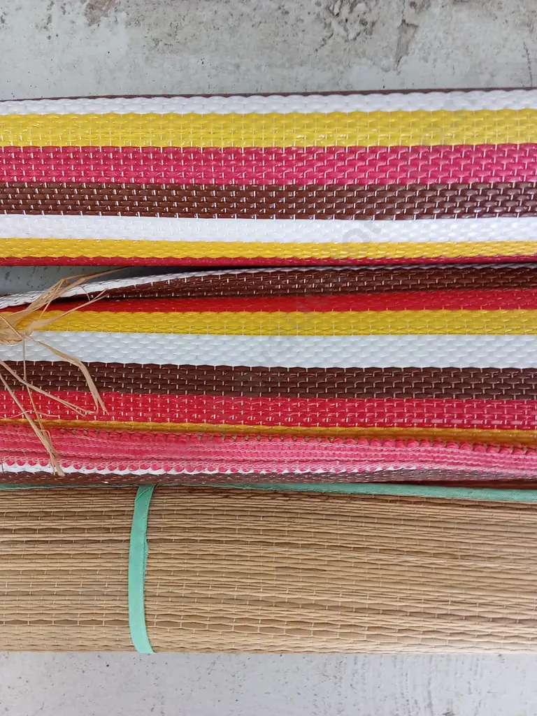 3X BEACH MATS Image 1++