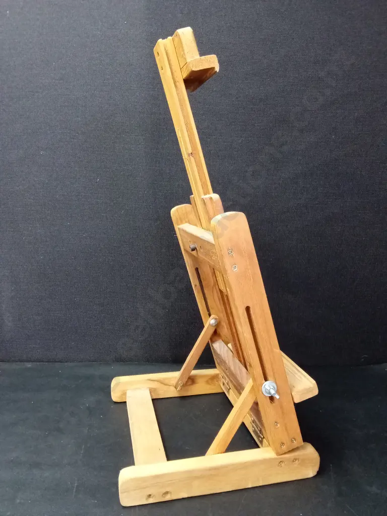 WOODEN TABLETOP EASEL H59CM Image 1++