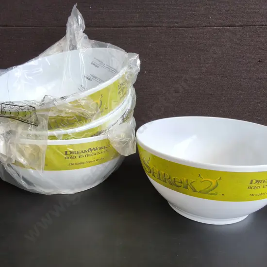 5 BRAND NEW SHREK 2 ADVERTISING BOWLS