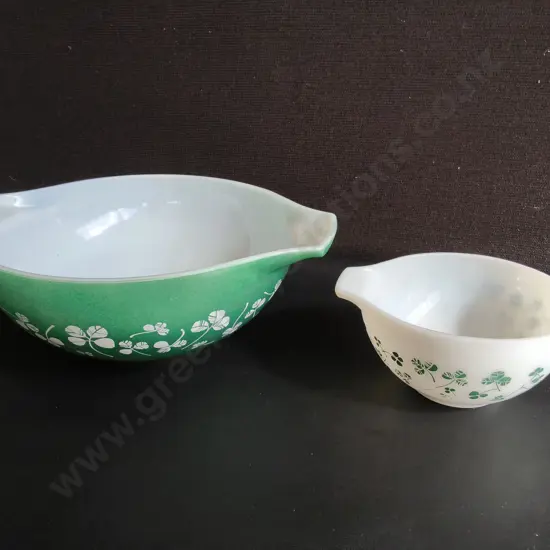 VINTAGE JAJ PUREX CLOVER LEAF SHAMROCK CHIP AND DIP CINDERELLA BOWLS, SET OF 2 , WIDEST DIA 33 CM