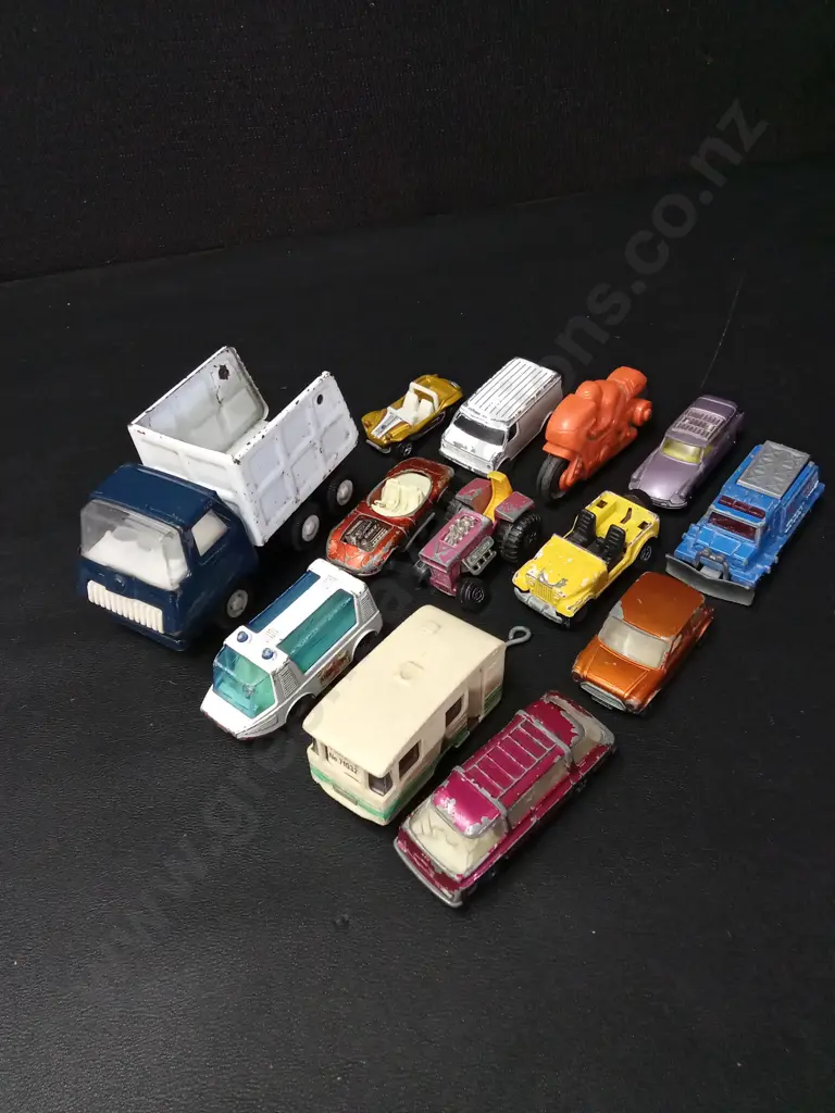 VINTAGE TOY CARS Image 1++