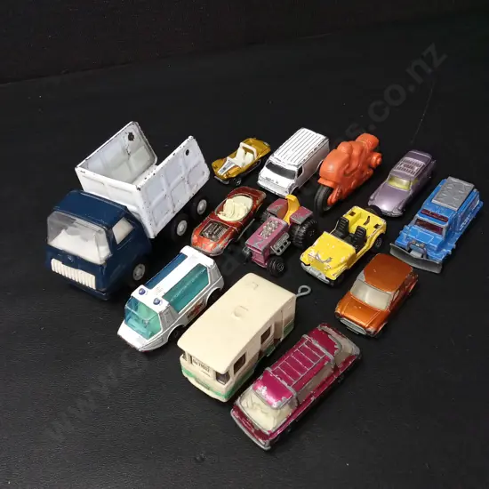 VINTAGE TOY CARS