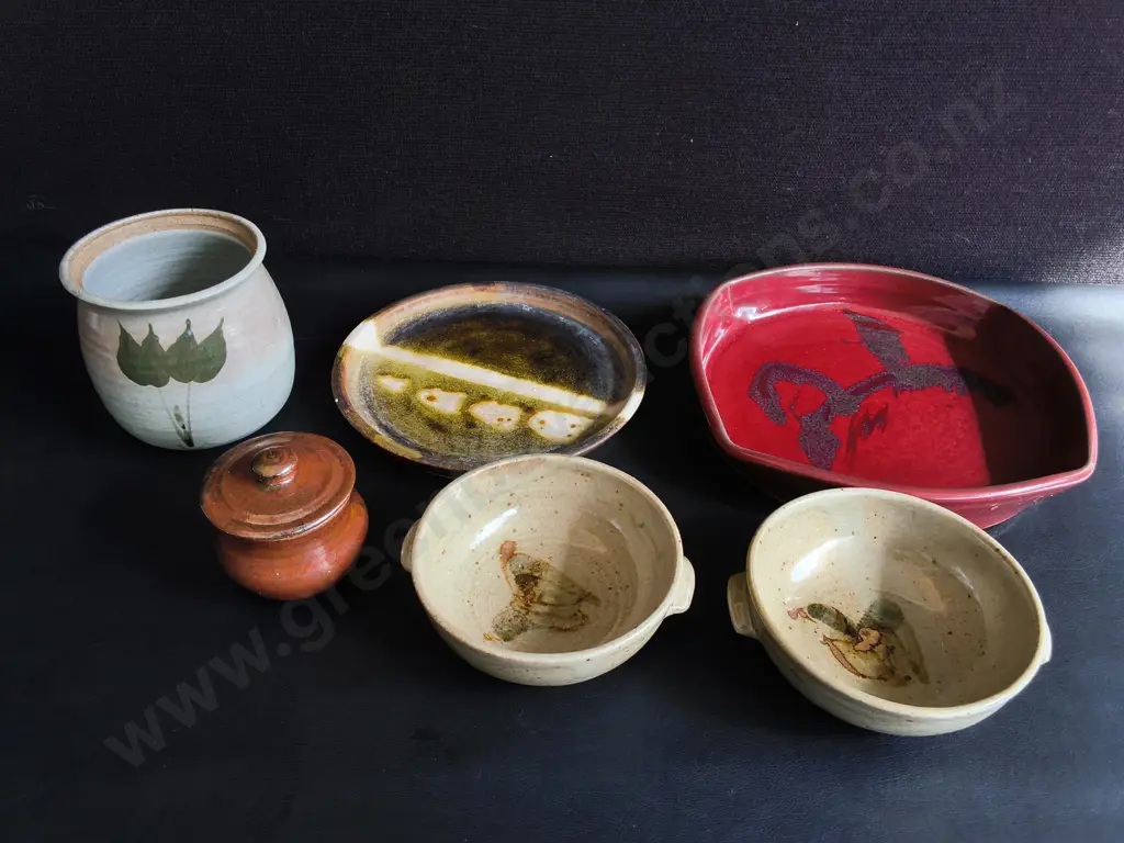 MIX OF VINTAGE STUDIO POTTERY, 6 PIECES, WIDEST DIA 25 CM Image 1++
