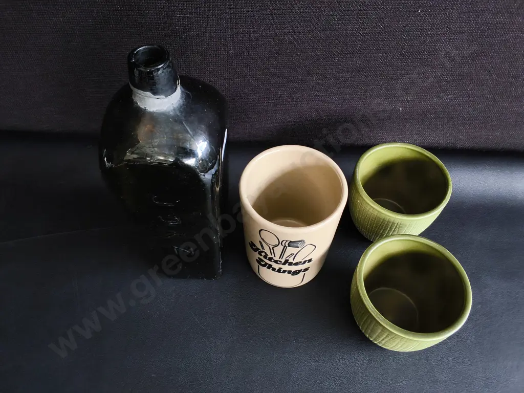 MIX OF VINTAGE KITCHENWARE, TALLEST H 28 CM Image 1++