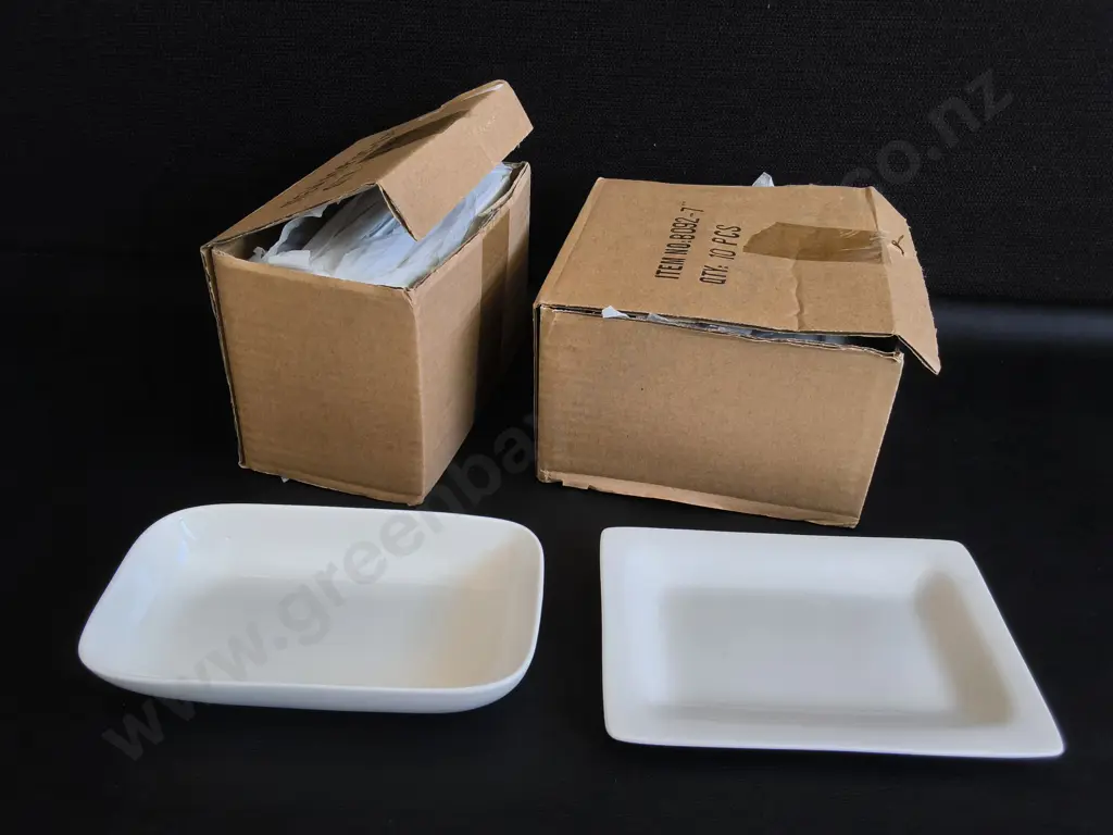 20 BRAND NEW AIR NEW ZEALAND DISHES, 2 SETS OF 10, BOXED Image 1++