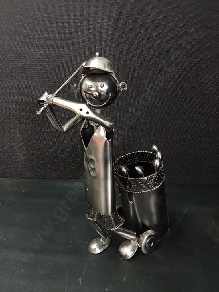 METAL GOLFER WINE BOTTLE HOLDER H38CM Image 1++
