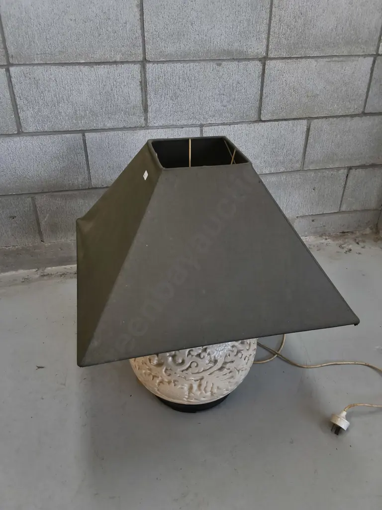 VINTAGE CHINOISERIE TABLE LAMP, H 63 CM, WORKING Image 1++