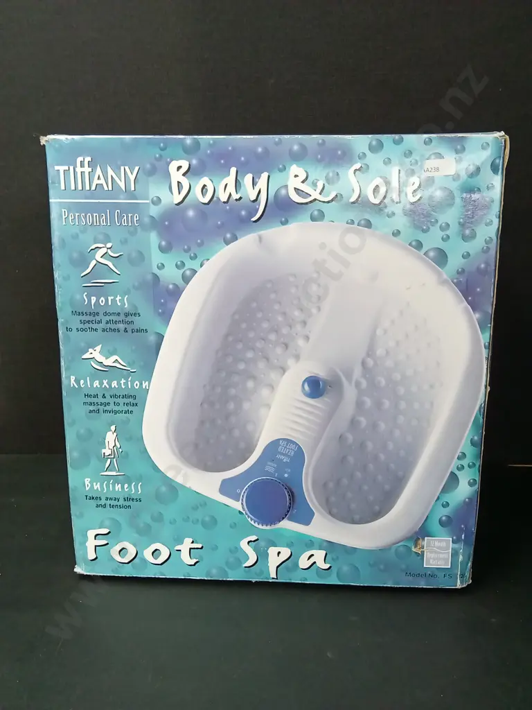 TIFFANY BODY AND SOLE FOOT SPA Image 1++