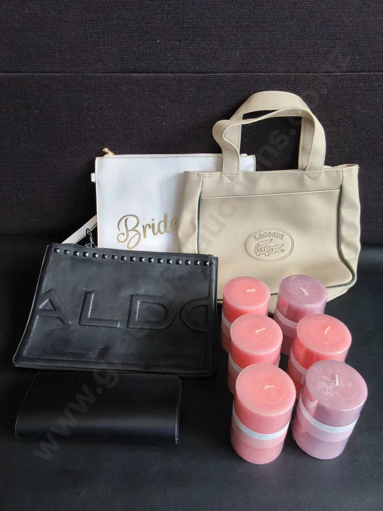 MIX OF BAGS AND BRAND NEW CANDLES Image 1++