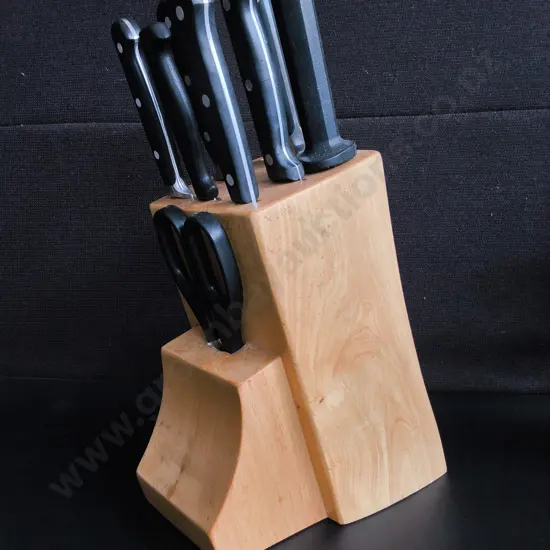 8 PIECE WOODEN KNIFE BLOCK SET, BRASILIA