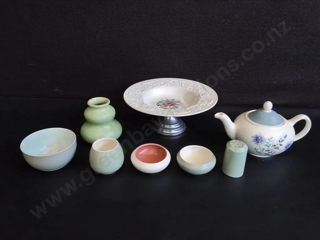 MIX OF VINTAGE TEA ITEMS AND CERAMICS, 8 PIECES, TALLEST H 12 CM Image 1++