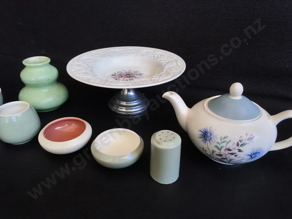 MIX OF VINTAGE TEA ITEMS AND CERAMICS, 8 PIECES, TALLEST H 12 CM Image 1++