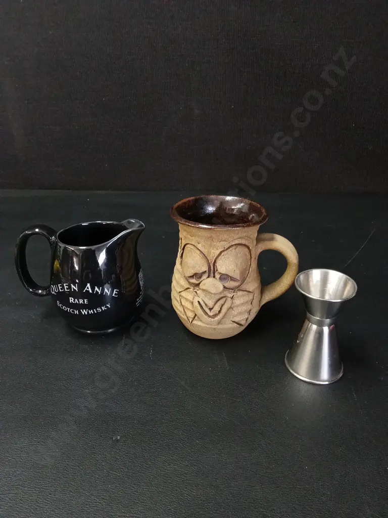 MIX OF ITEMS TALLEST H14CM Image 1++