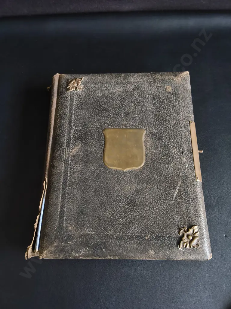 ANTIQUE LEATHER PHOTO ALBUM WITH CONTENTS Image 1++