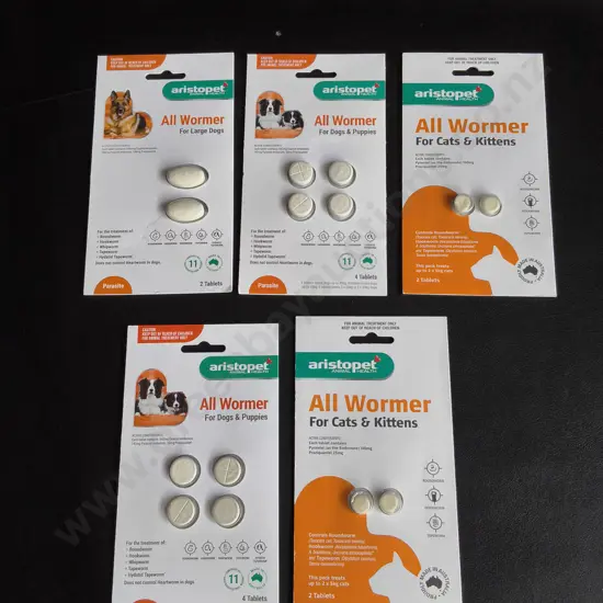 5 BRAND NEW PACKS OF PET WORMERS