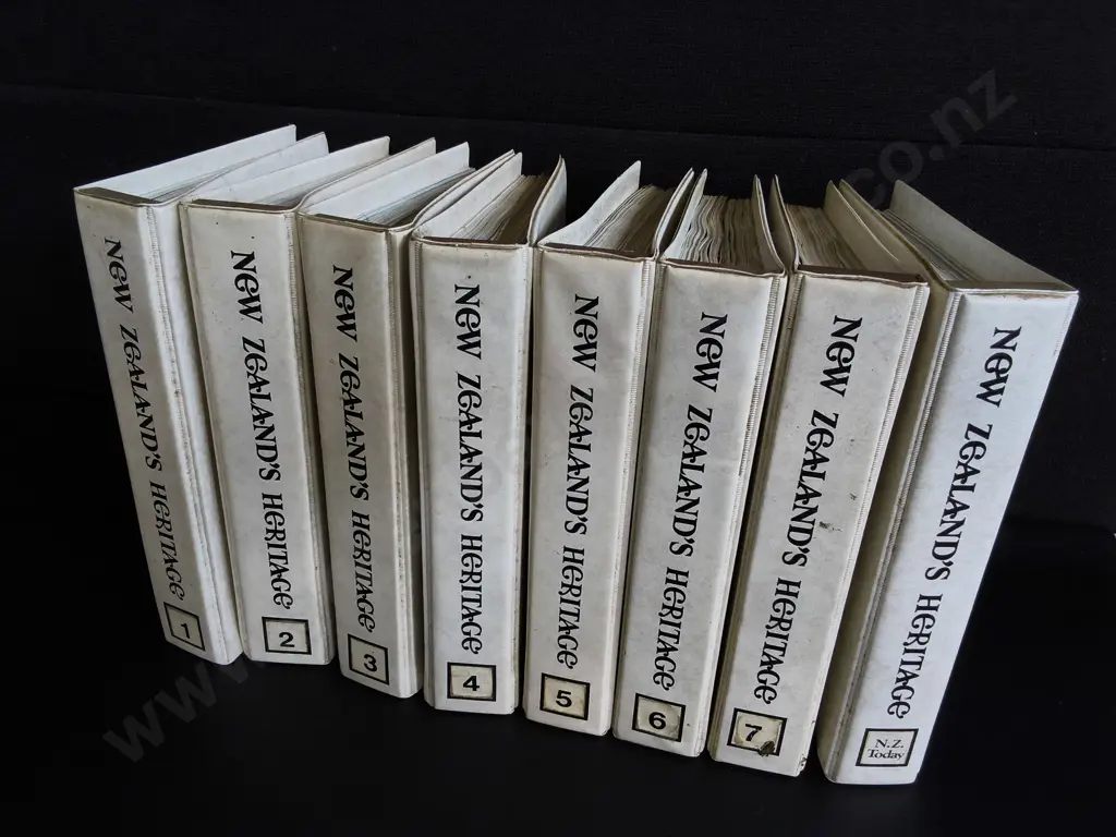 STACK OF NEW ZEALAND'S HERITAGE MAGAZINE BINDERS, VOLUMES 1-7 Image 1++