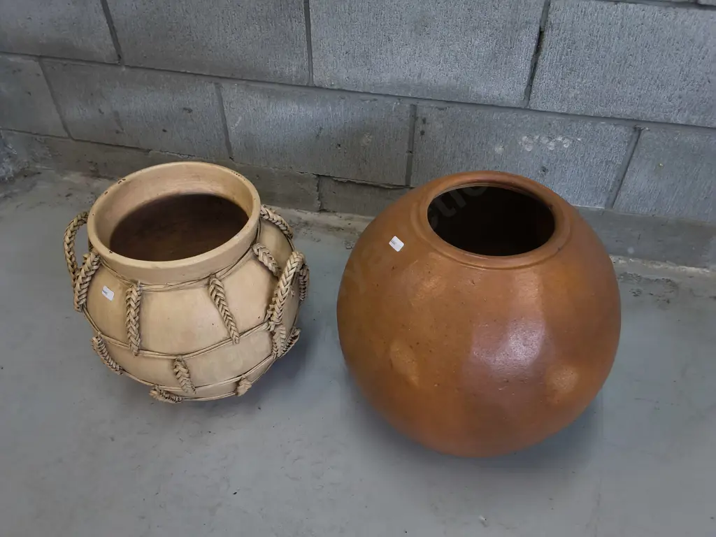 RATTAN WRAPPED POTTERY URN AND GLOBULAR STUDIO POTTERY POT, TALLEST H 43 CM Image 1++