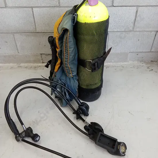 SCUBA DIVING GEAR - CYLINDER, BOUYANCY DEVICE, REGULATOR
