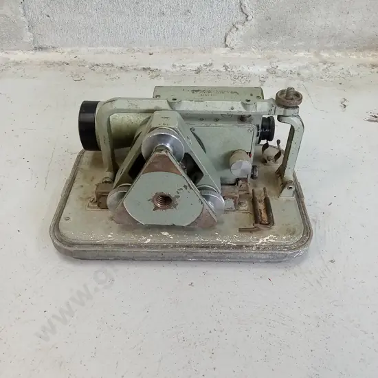 VINTAGE COOKE S330 SURVEYORS LEVEL, 24CM WIDE