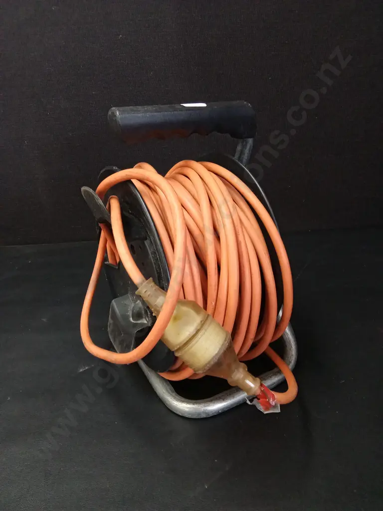 ORANGE EXTENSION LEAD Image 1++
