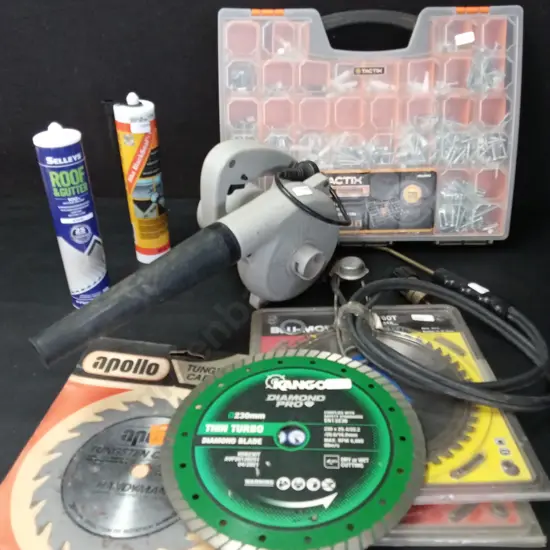 BOX OF MIXED TOOLS