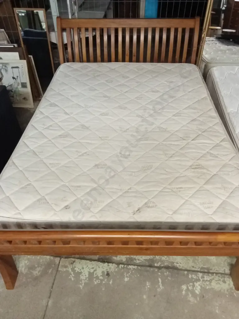 SOLID WOODEN SLAT BED FRAME AND MATTRESS Image 1++