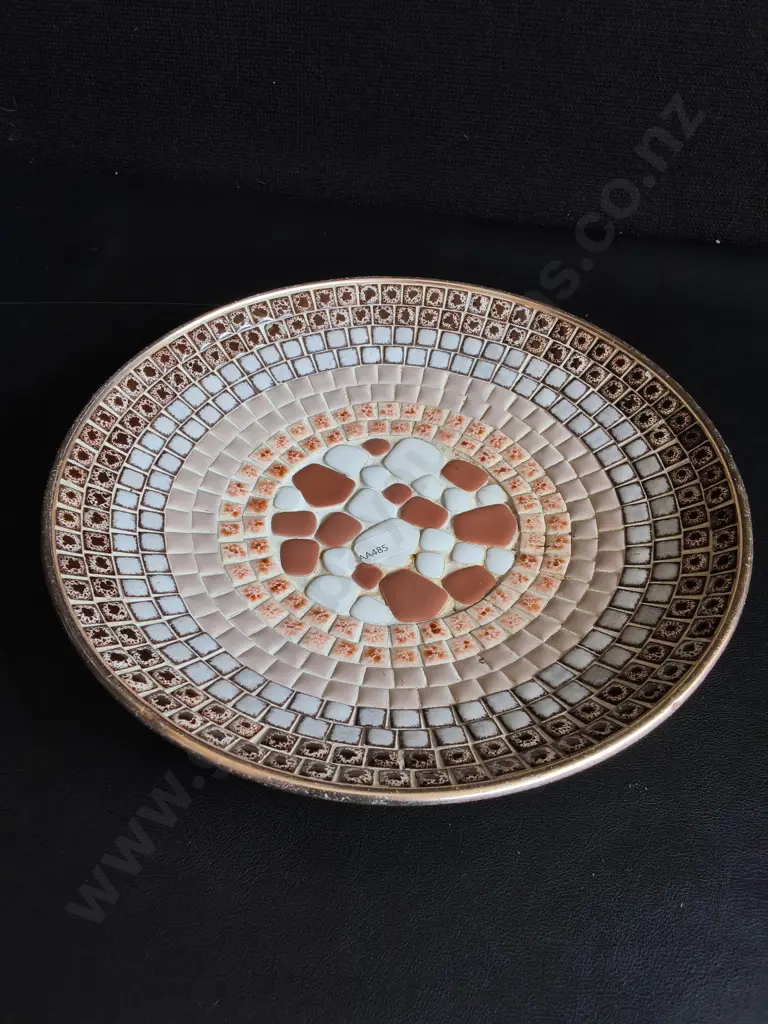 VINTAGE DECORATIVE MOSAIC PLATE, DIA 28 CM Image 1++