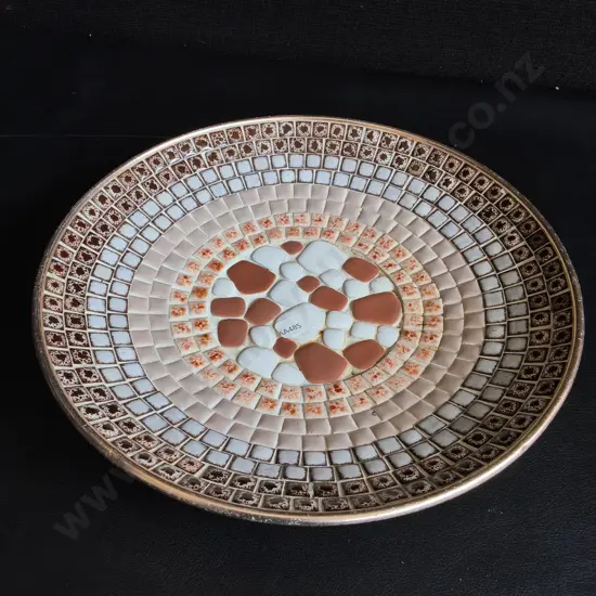VINTAGE DECORATIVE MOSAIC PLATE, DIA 28 CM