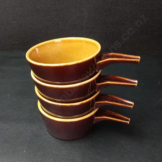 4 ROYAL SPHINX OVEN-CHINA CUPS D9CM