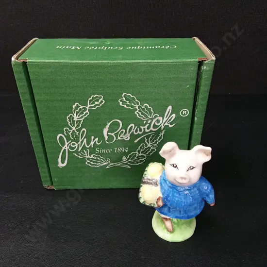 BESWICK LITTLE PIG ROBINSON FIGURE H9CM