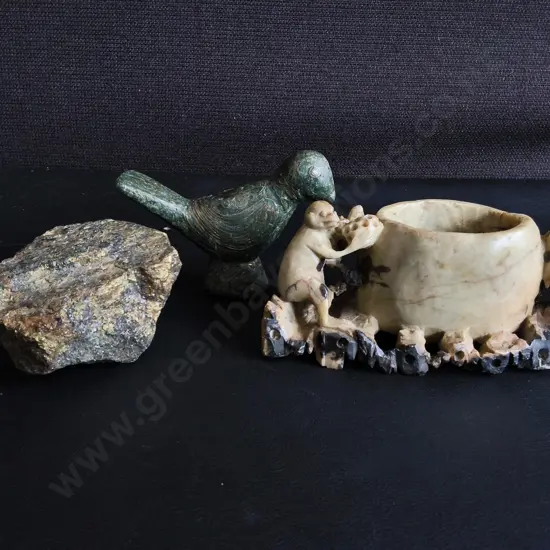 VINTAGE STONE CARVED BIRD FIGURE, CHINESE SOAPSTONE INKWELL, MINERAL SPECIMEN, WIDEST W 13 CM