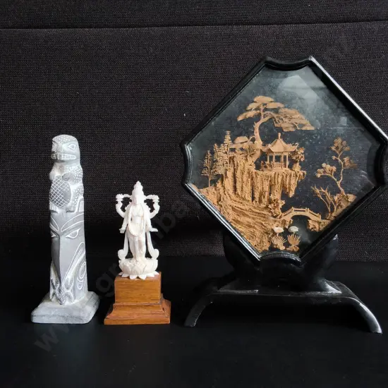 VINTAGE ASIAN ART AND COLLECTIBLES, INCLUDING CARVED TOTEM, CORK DIORAMA, AND DEITY, TALLEST H 22 CM